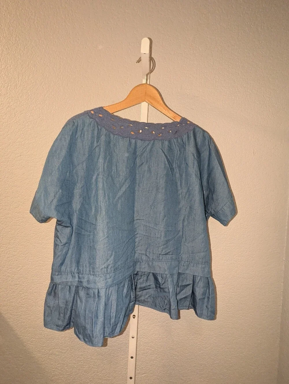 Kate Spade Blue Chambray Lace Trim Peplum Blouse Size 12